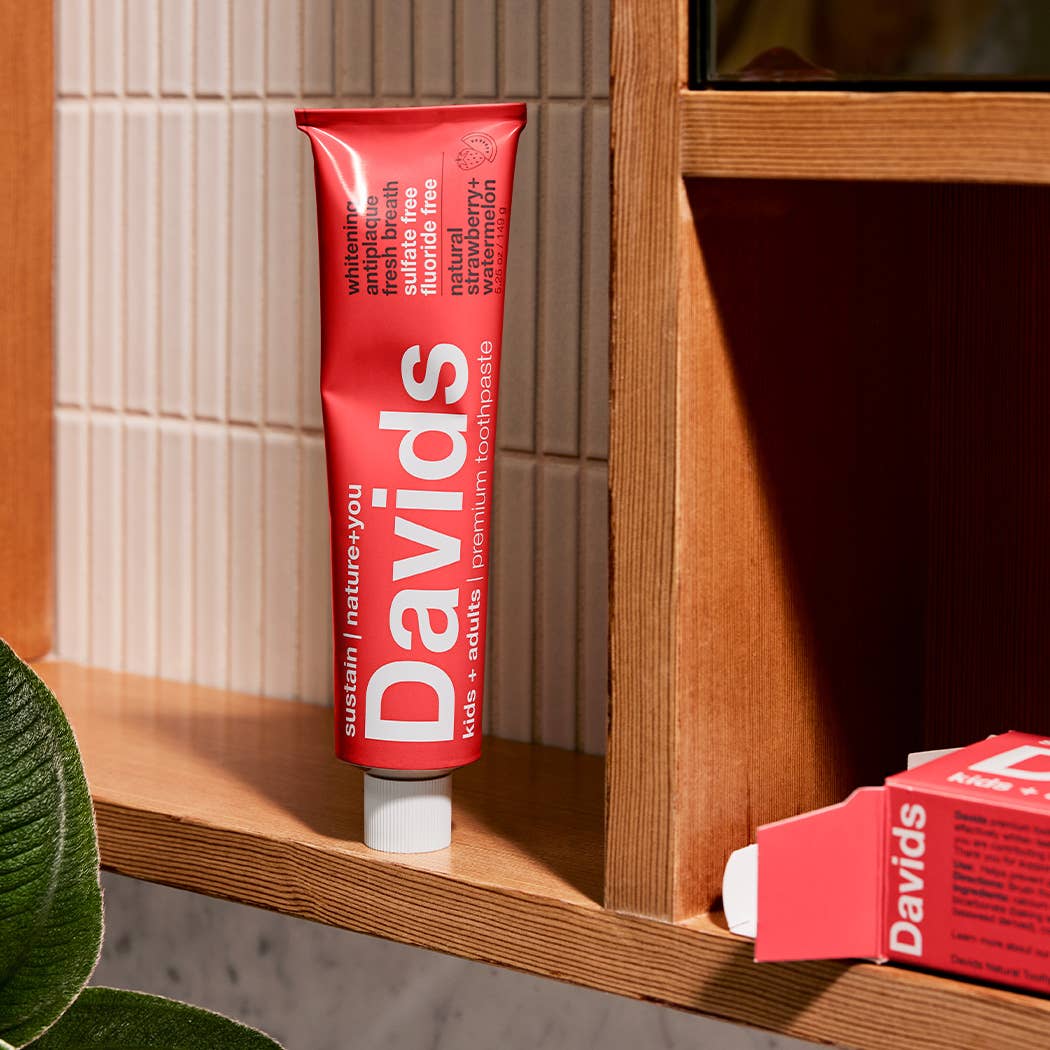 Davids Natural Toothpaste - Kids+Adults Premium Toothpaste (Strawberry Watermelon) - 5.25oz