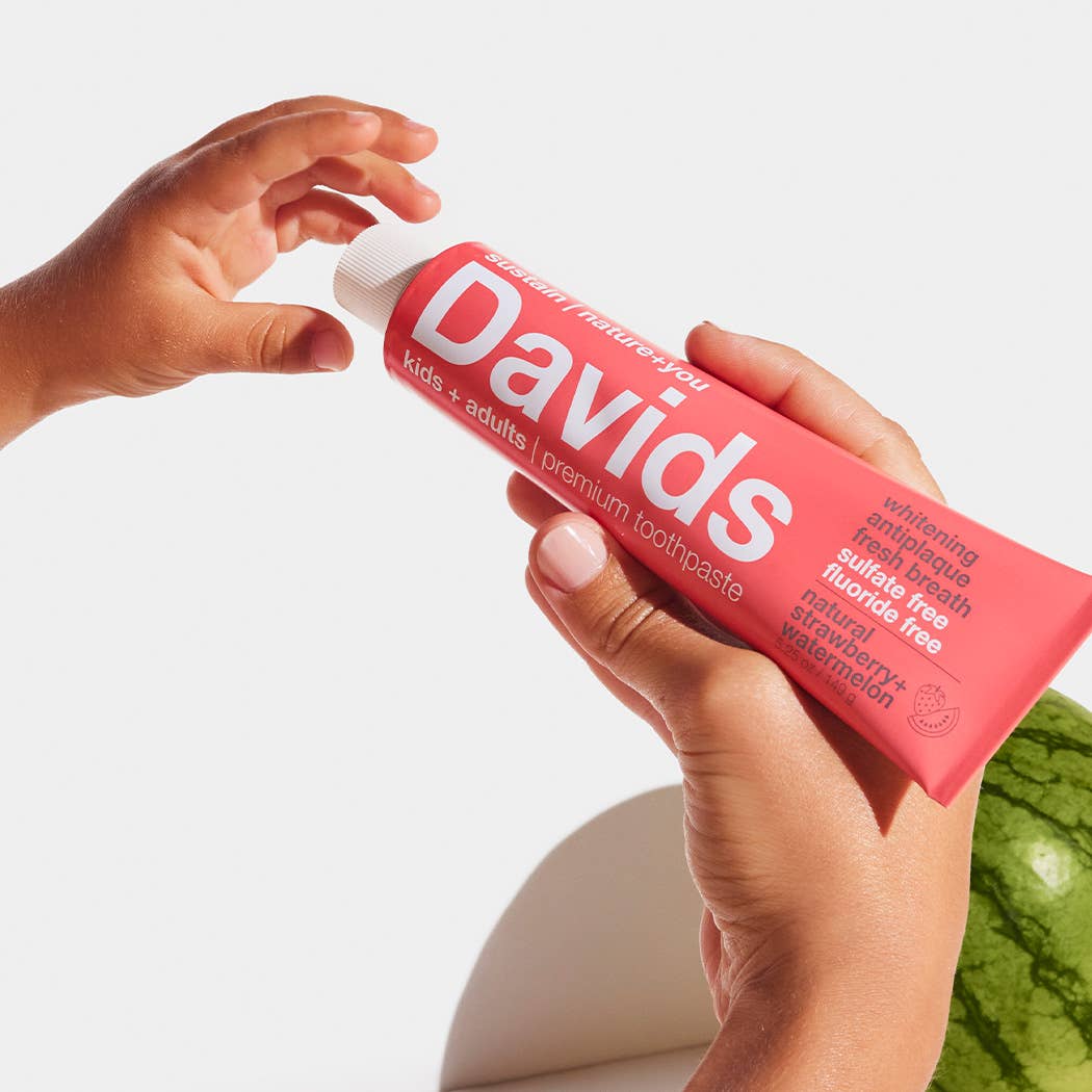 Davids Natural Toothpaste - Kids+Adults Premium Toothpaste (Strawberry Watermelon) - 5.25oz